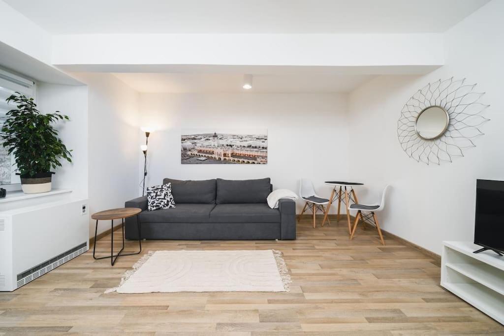 Apartamento Close Wawel Castle, City Centre Cracovia Exterior foto